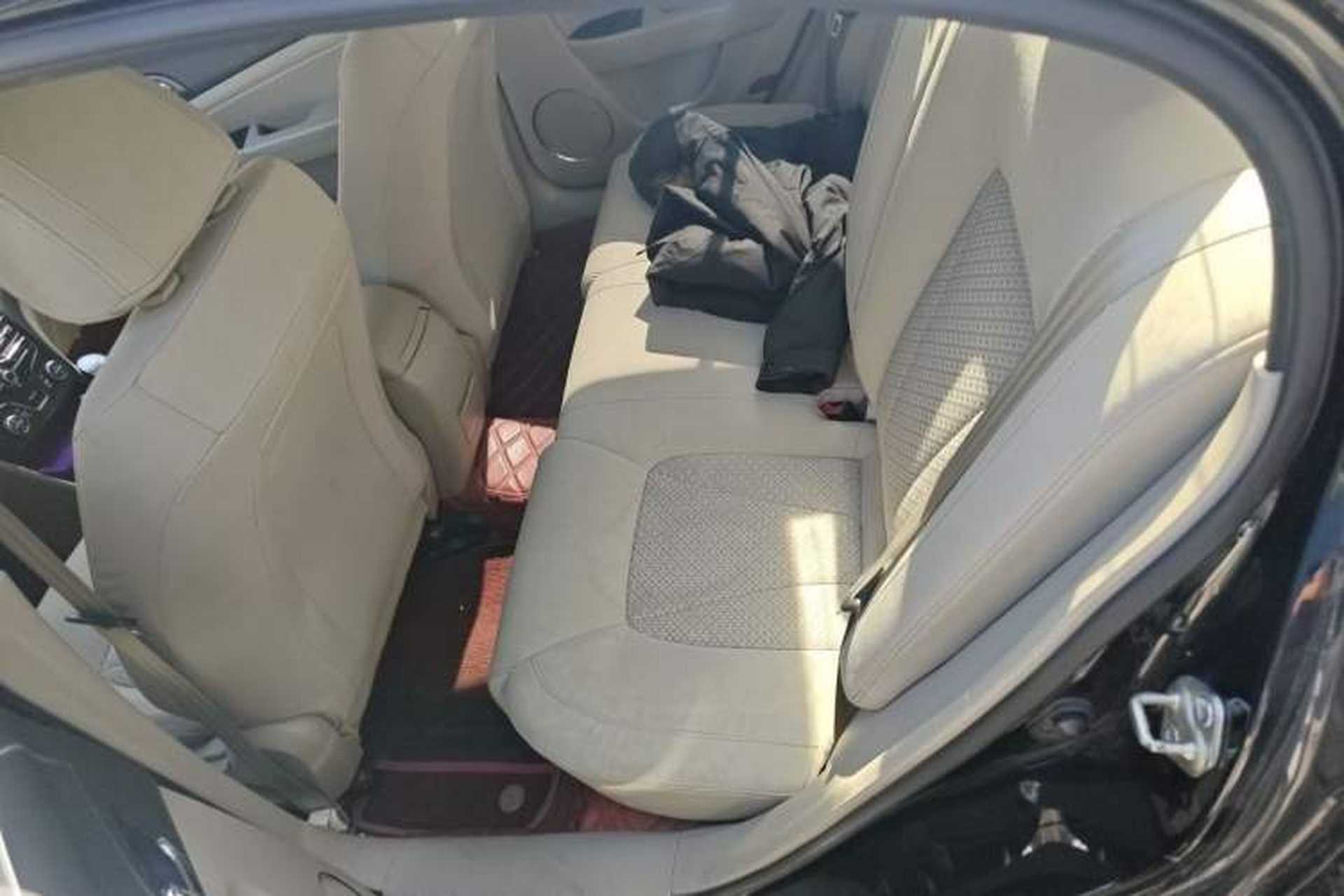 Used Bestune B50 2013 1.6L manual luxury version Left Rear Seat