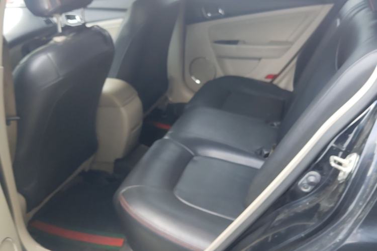 Used Bestune B50 2013 1.6L manual luxury version Left Rear Seat