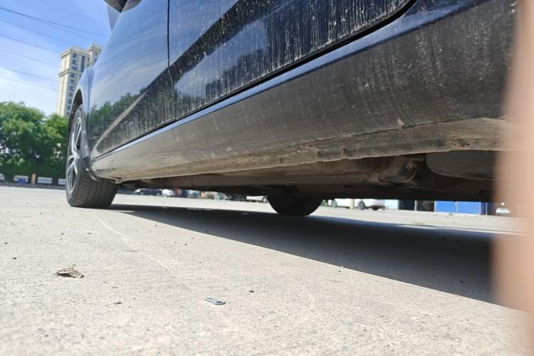 Used Bestune B50 2013 1.6L manual luxury version Left Side Sill