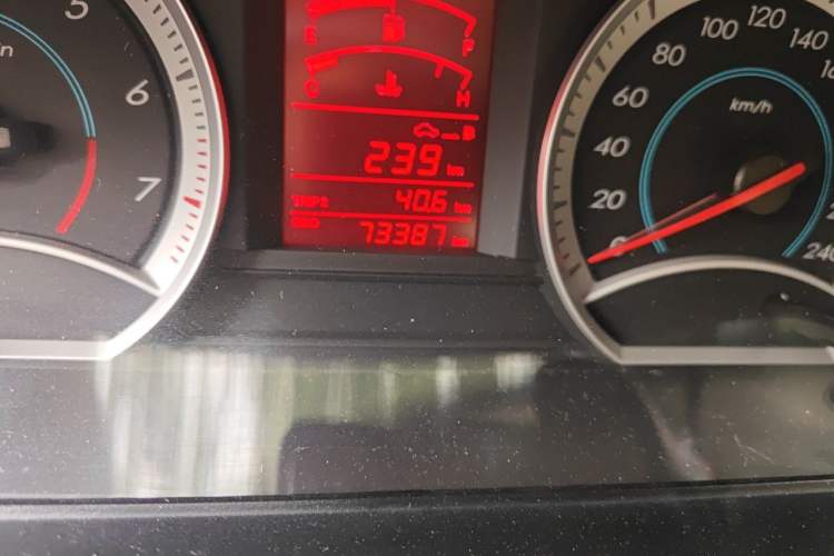 Used Bestune B50 2013 1.6L manual Partner Edition Odometer Close Up