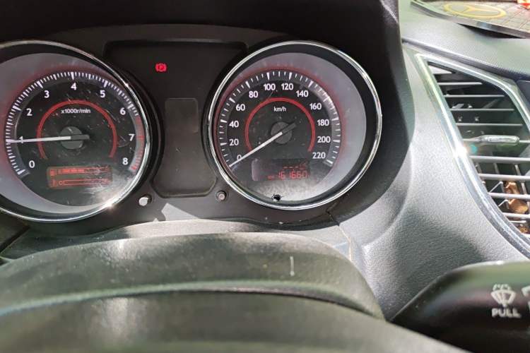 Used Bestune B50 2013 1.6L manual Comfort trim level Odometer Close Up