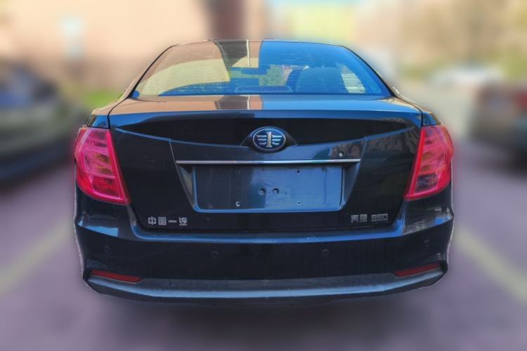 Used Bestune B50 2013 1.6L manual Comfort trim level Rear