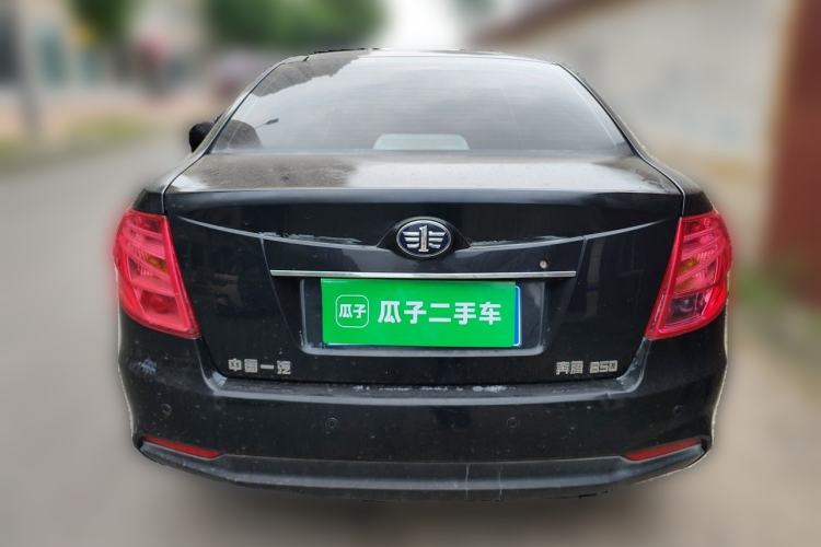 Used Bestune B50 2013 1.6L manual Comfort trim level Rear