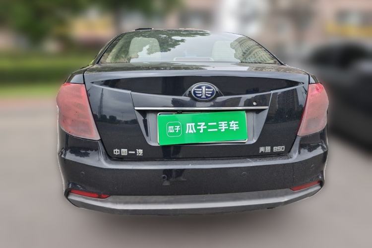 Used Bestune B50 2013 1.6L manual luxury version Rear
