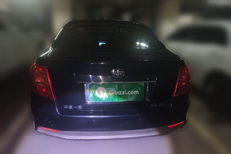 Used Bestune B50 2013 1.6L automatic luxury version Rear