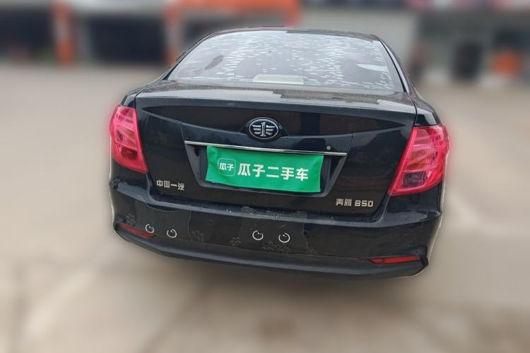 Used Bestune B50 2013 1.6L manual Comfort trim level Rear