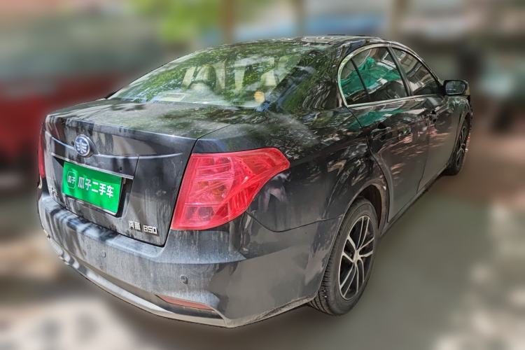 Used Bestune B50 2013 1.6L manual Comfort trim level Rear Right 45 Deg