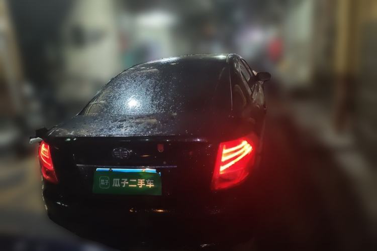 Used Bestune B50 2013 1.6L automatic luxury version Rear