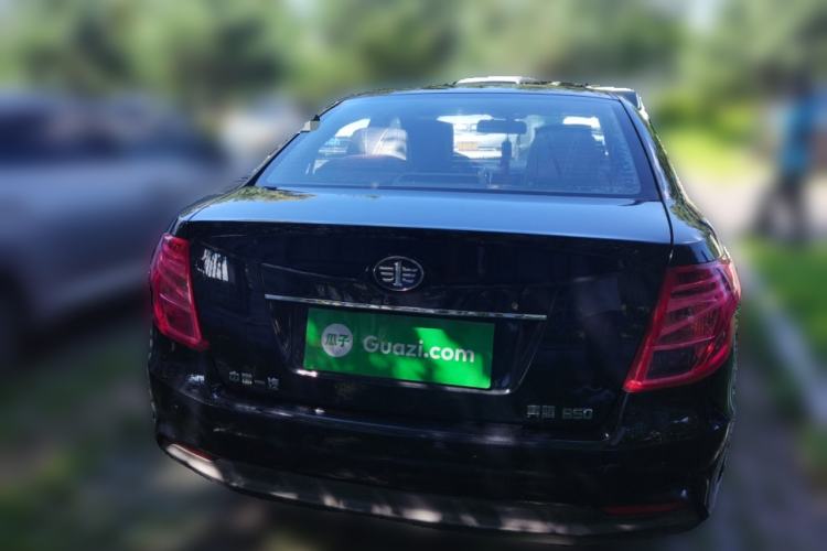 Used Bestune B50 2013 1.6L manual luxury version Rear