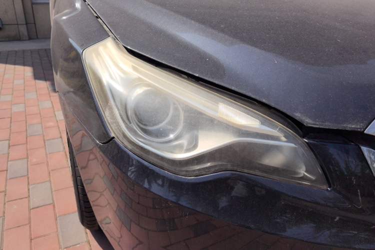 Used Bestune B50 2013 1.6L manual Comfort trim level Right Front Headlight