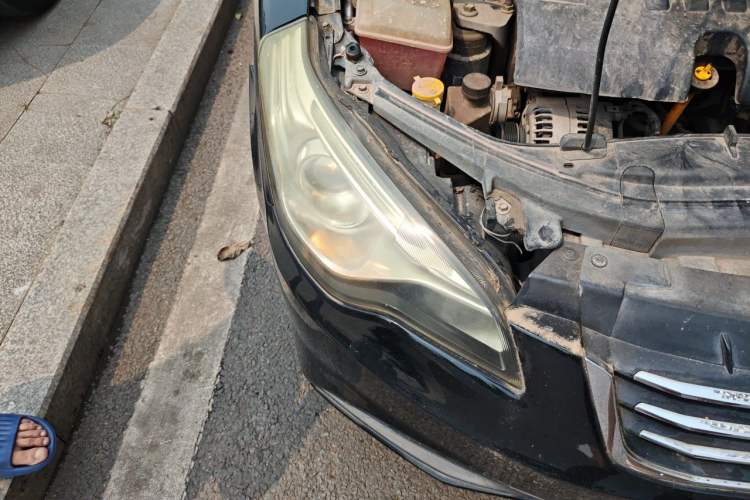 Used Bestune B50 2013 1.6L Manual Prestige Edition Right Front Headlight