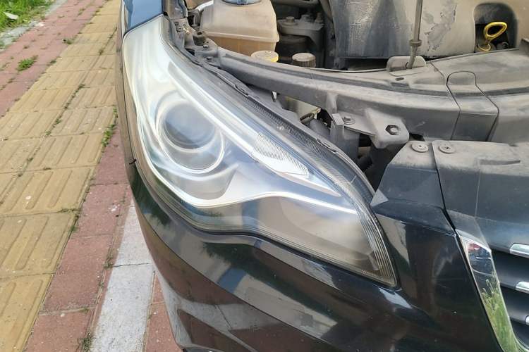 Used Bestune B50 2013 1.6L manual luxury version Right Front Headlight