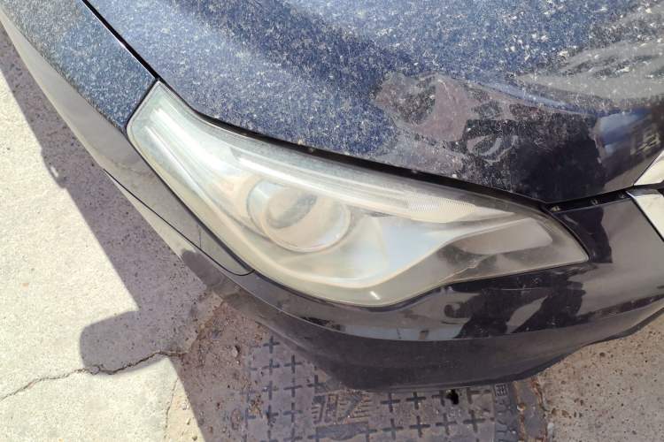 Used Bestune B50 2013 1.6L automatic luxury version Right Front Headlight