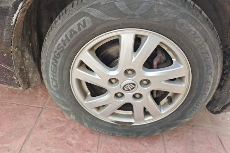 Used Bestune B50 2013 1.6L manual Partner Edition Right Front Wheel Hub
