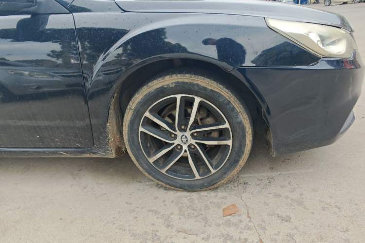 Used Bestune B50 2013 1.6L manual Comfort trim level Right Front Wheel Hub