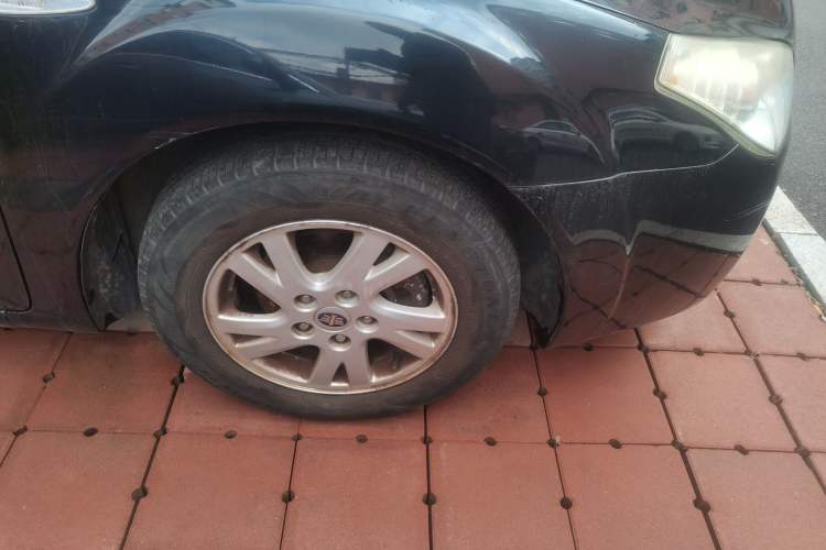 Used Bestune B50 2013 1.6L manual Partner Edition Right Front Wheel Hub