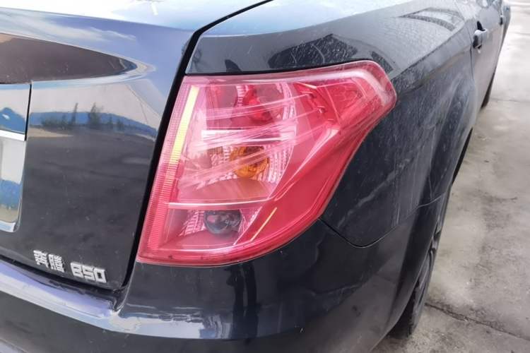 Used Bestune B50 2013 1.6L manual Comfort trim level Right Rear Taillight
