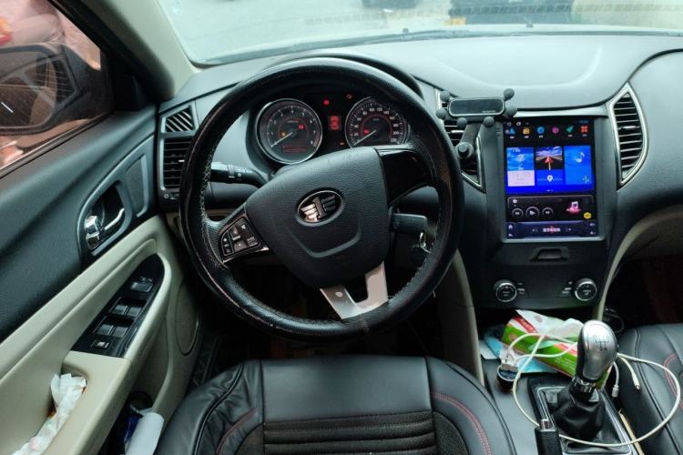 Used Bestune B50 2013 1.6L manual Comfort trim level Steering Wheel