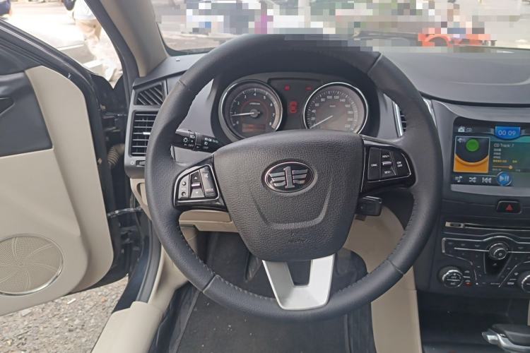 Used Bestune B50 2013 1.6L automatic luxury version Steering Wheel