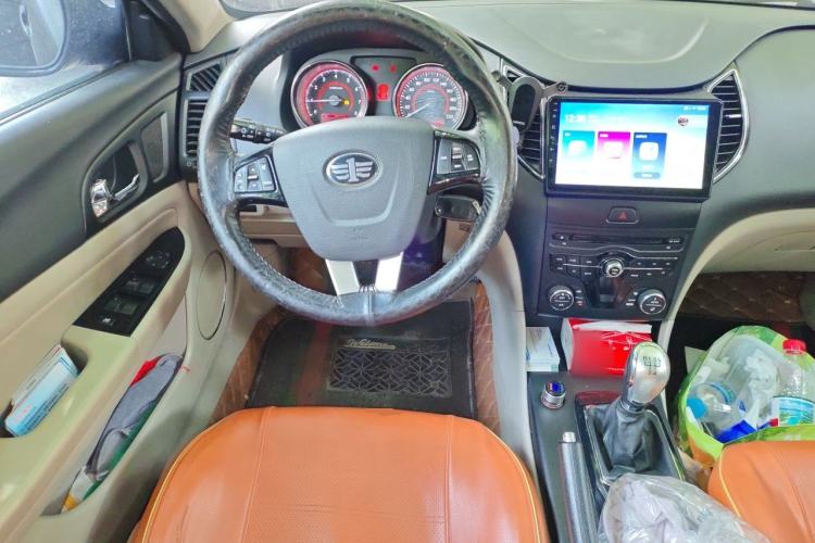 Used Bestune B50 2013 1.6L manual luxury version Steering Wheel