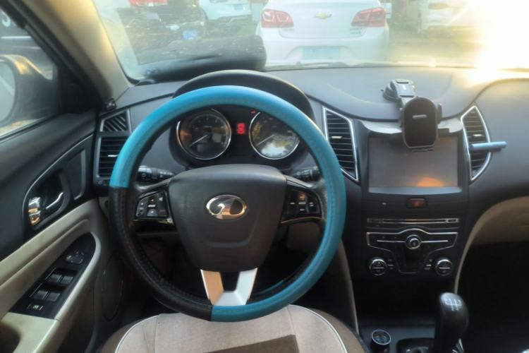 Used Bestune B50 2013 1.6L manual luxury version Steering Wheel