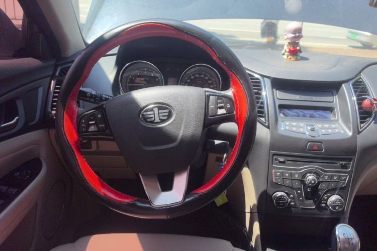 Used Bestune B50 2013 1.6L manual luxury version Steering Wheel