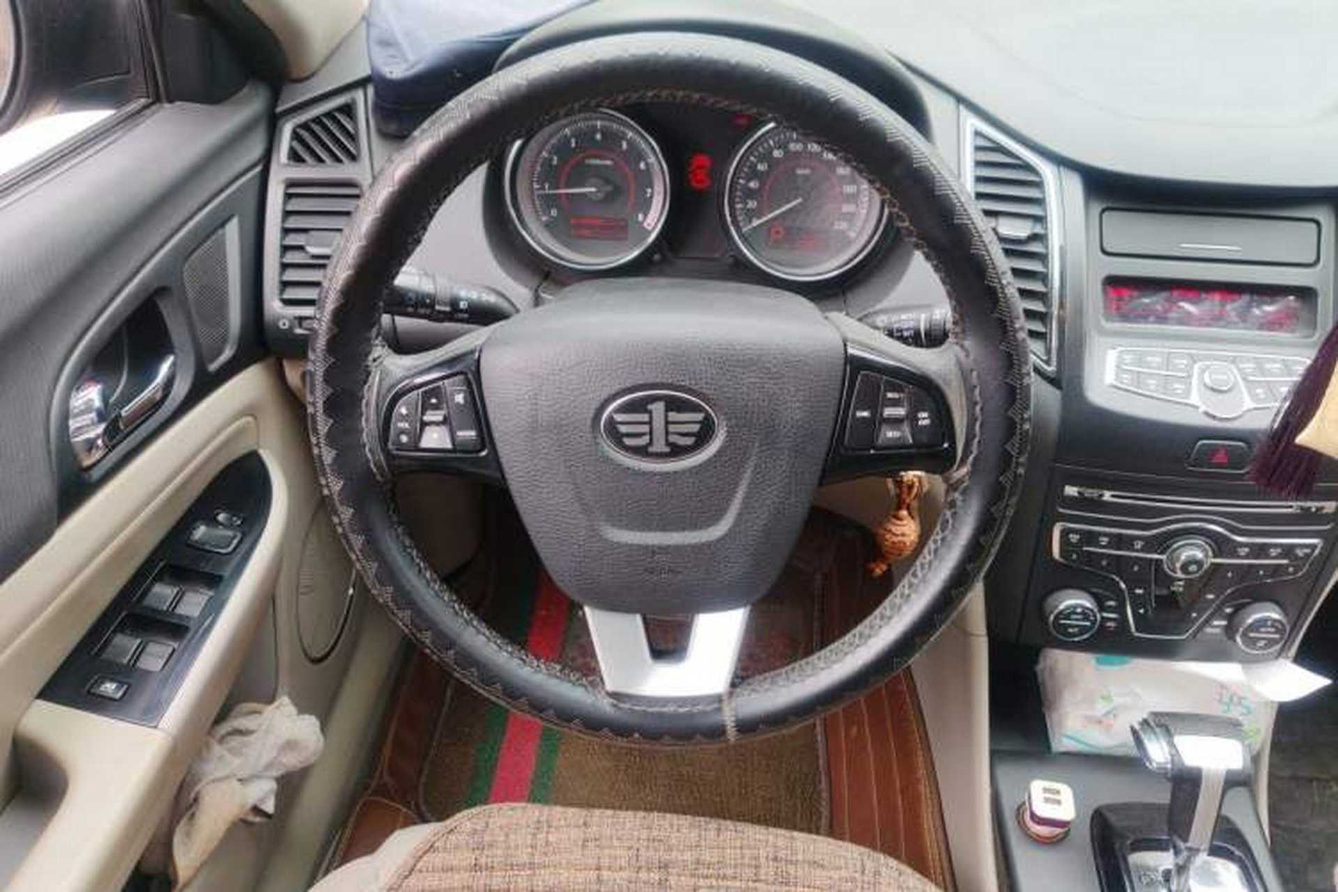 Used Bestune B50 2013 1.6L automatic luxury version Steering Wheel