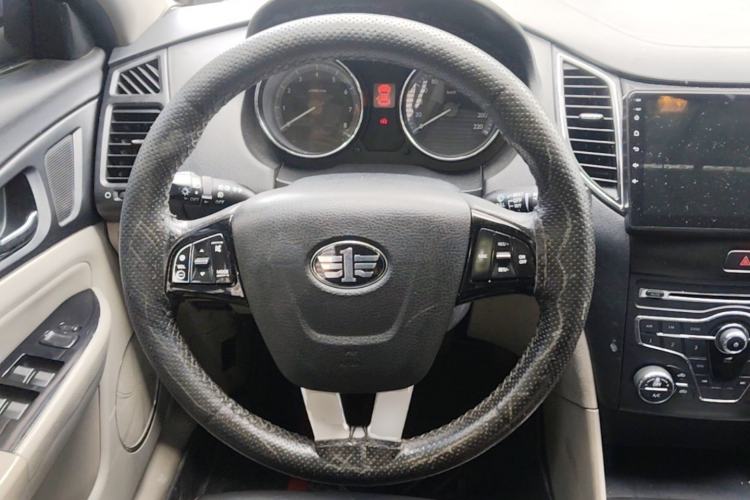 Used Bestune B50 2013 1.6L manual luxury version Steering Wheel