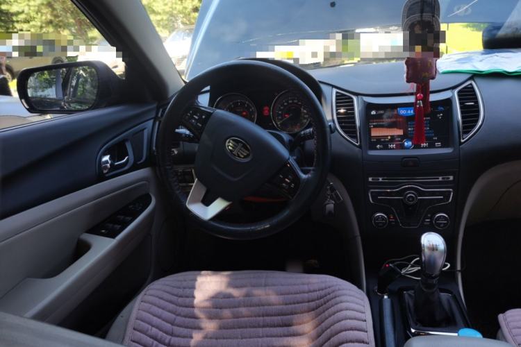 Used Bestune B50 2013 1.6L manual luxury version Steering Wheel
