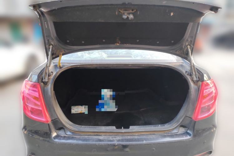 Used Bestune B50 2013 1.6L manual Comfort trim level Trunk