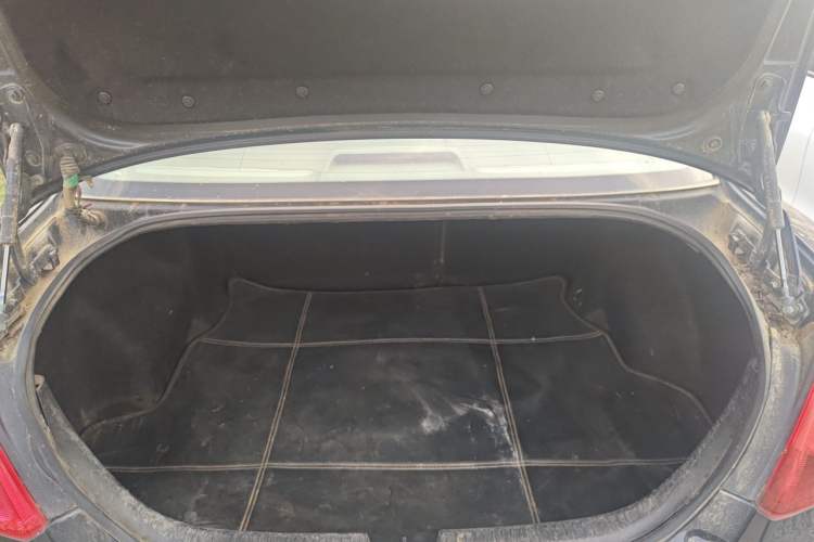 Used Bestune B50 2013 1.6L manual Comfort trim level Trunk