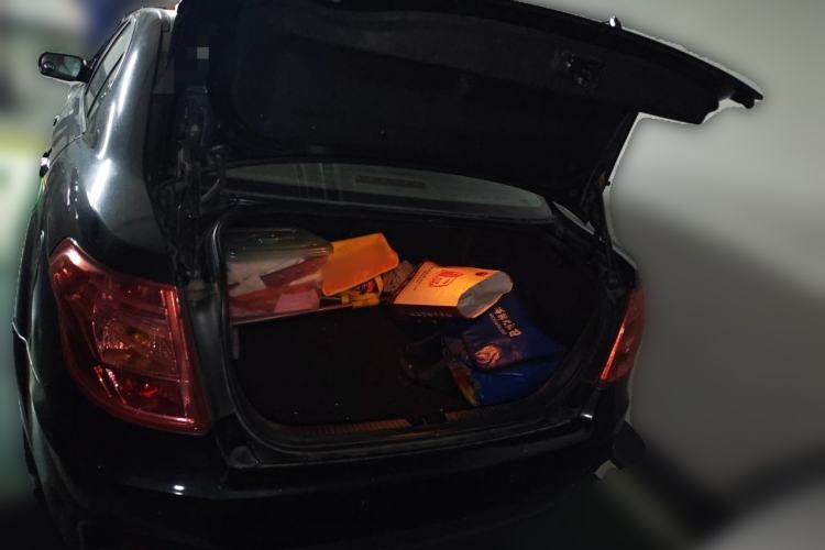 Used Bestune B50 2013 1.6L manual luxury version Trunk