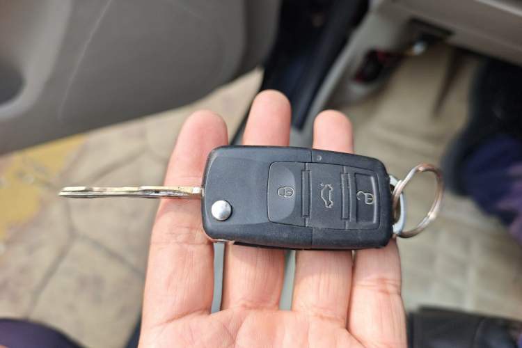 Used Bestune B50 2013 1.6L manual Partner Edition Vehicle Key