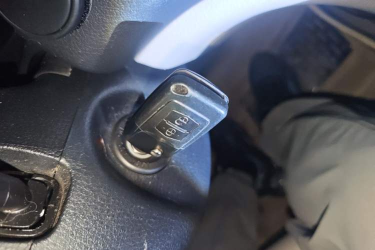 Used Bestune B50 2013 1.6L automatic luxury version Vehicle Key