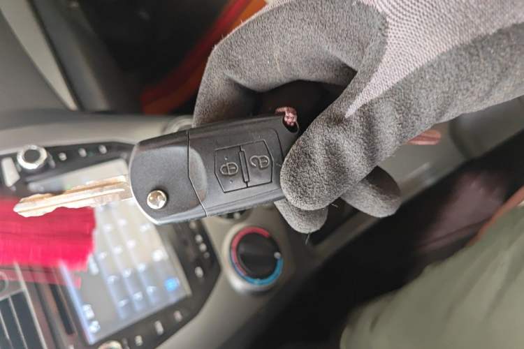 Used Bestune B50 2013 1.6L manual Partner Edition Vehicle Key