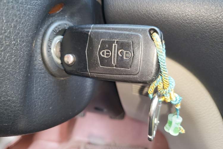 Used Bestune B50 2013 1.6L manual luxury version Vehicle Key