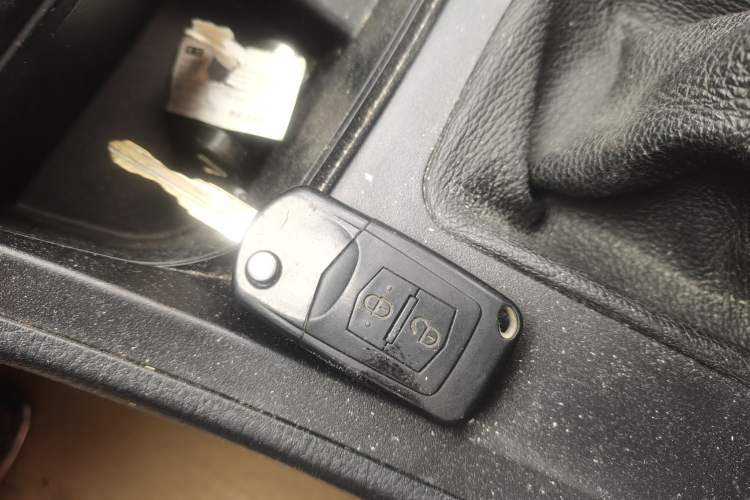 Used Bestune B50 2013 1.6L manual Partner Edition Vehicle Key