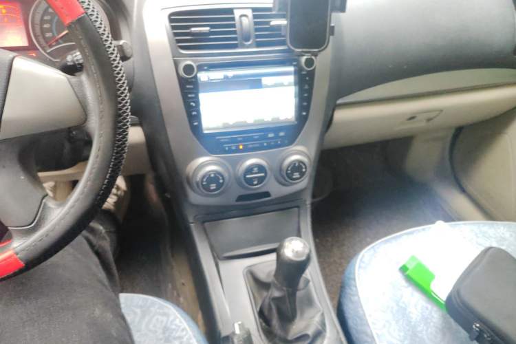 Used Bestune B50 2013 1.6L manual Partner Edition Audio And AC Panel