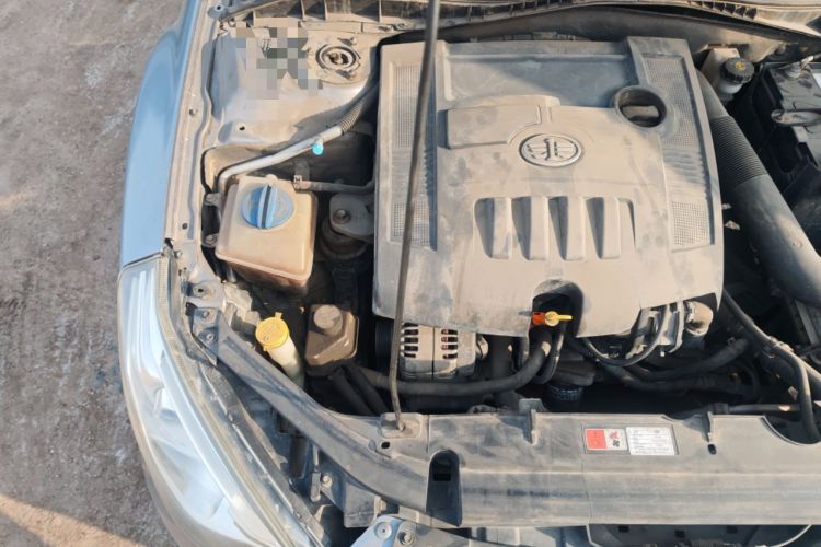 Used Bestune B50 2013 1.6L manual Comfort trim level Engine Bay Right