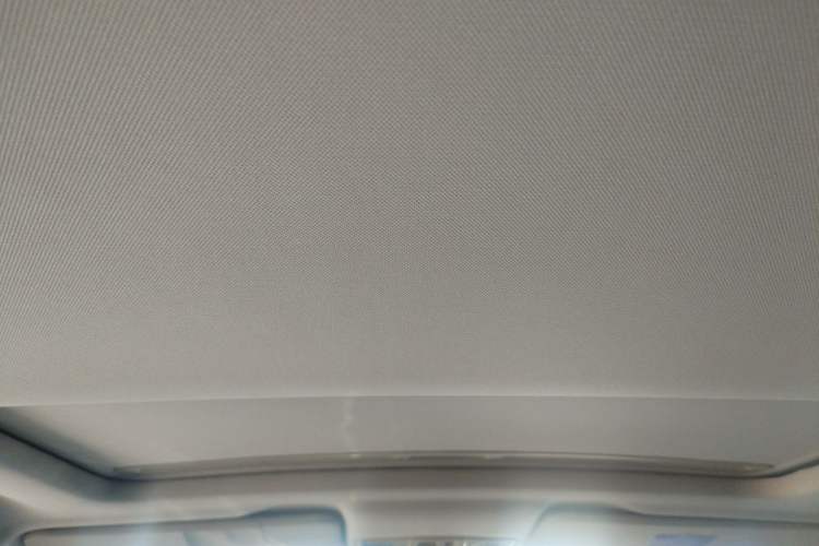 Used Bestune B50 2013 1.6L manual luxury version Headliner
