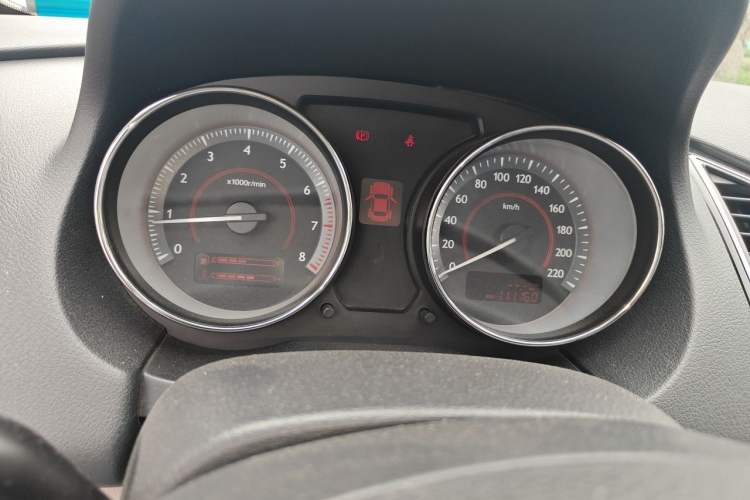 Used Bestune B50 2013 1.6L manual Comfort trim level Instrument Cluster