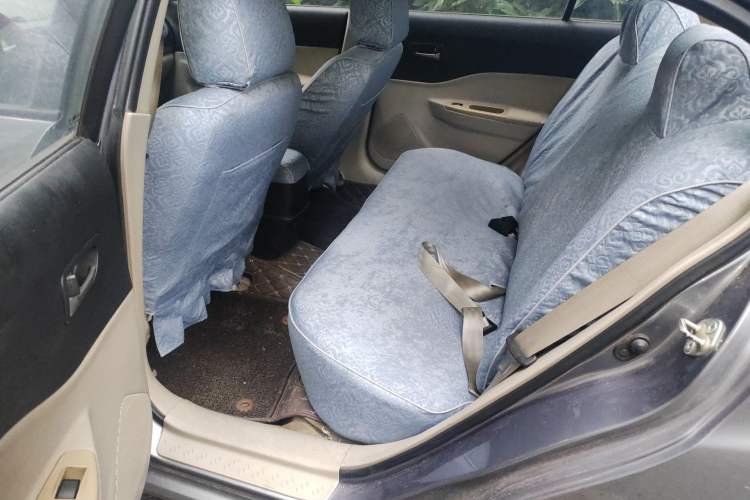 Used Bestune B50 2013 1.6L manual Partner Edition Left Rear Seat
