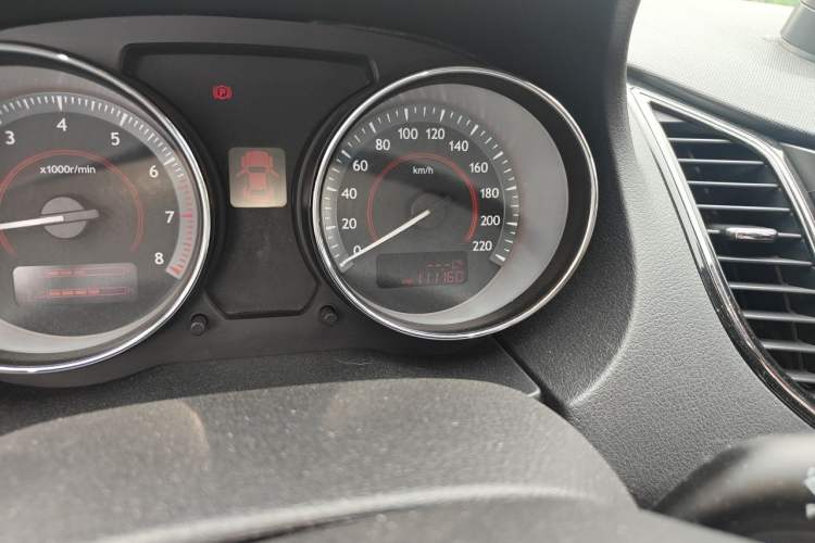 Used Bestune B50 2013 1.6L manual Comfort trim level Odometer Close Up