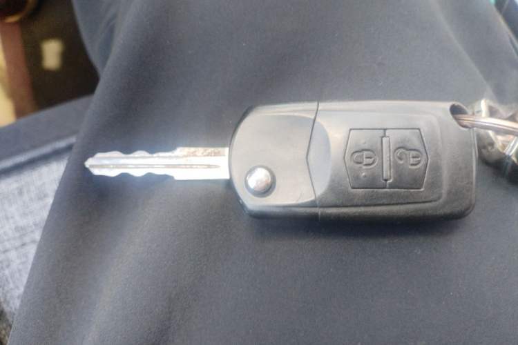 Used Bestune B50 2013 1.6L manual luxury version Vehicle Key