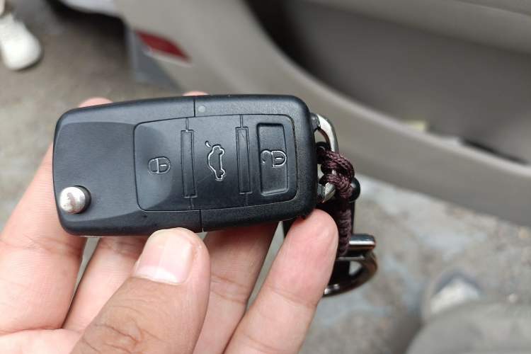 Used Bestune B50 2013 1.6L manual luxury version Vehicle Key