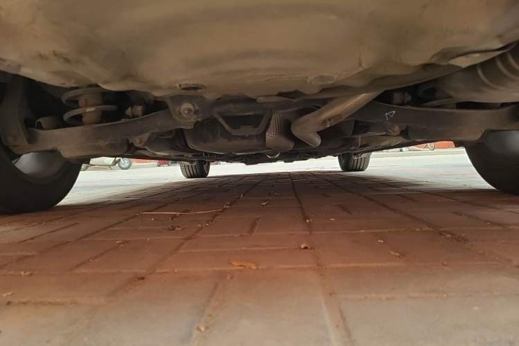 Used Bestune B50 2013 1.6L manual luxury version Chassis Rear