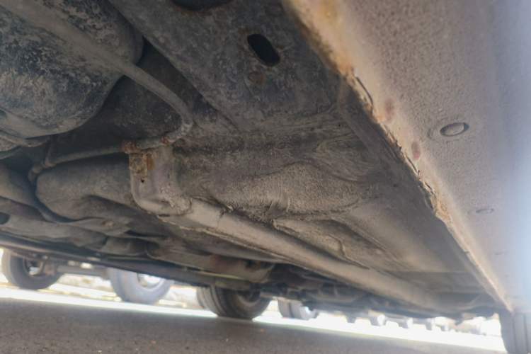 Used Bestune B50 2013 1.6L manual Comfort trim level Chassis Rear Right