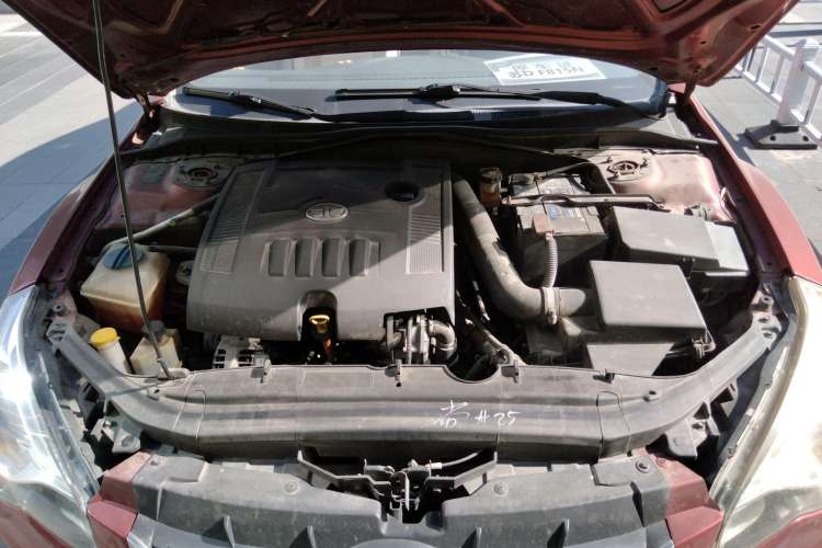 Used Bestune B50 2013 1.6L automatic luxury version Engine Bay