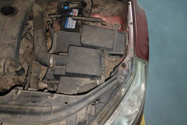 Used Bestune B50 2013 1.6L automatic luxury version Engine Bay Left