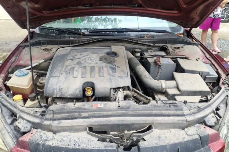 Used Bestune B50 2013 1.6L automatic luxury version Engine Bay